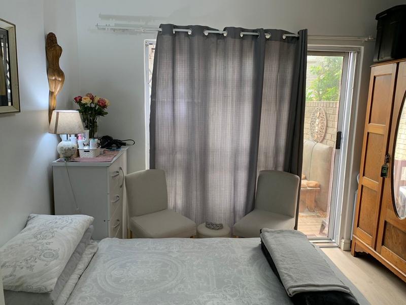 1 Bedroom Property for Sale in Table View Western Cape